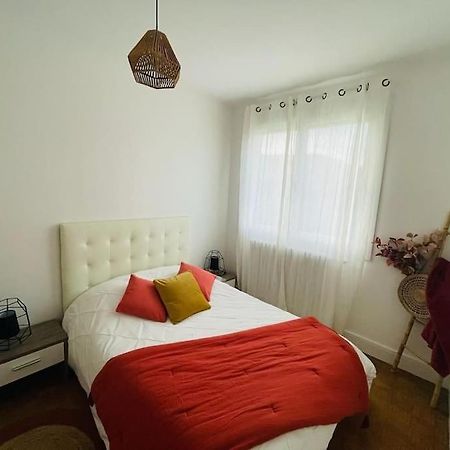 Superbe Appartement Avec Salle De Jeux Vaux-lès-Saint-Claude Exterior foto